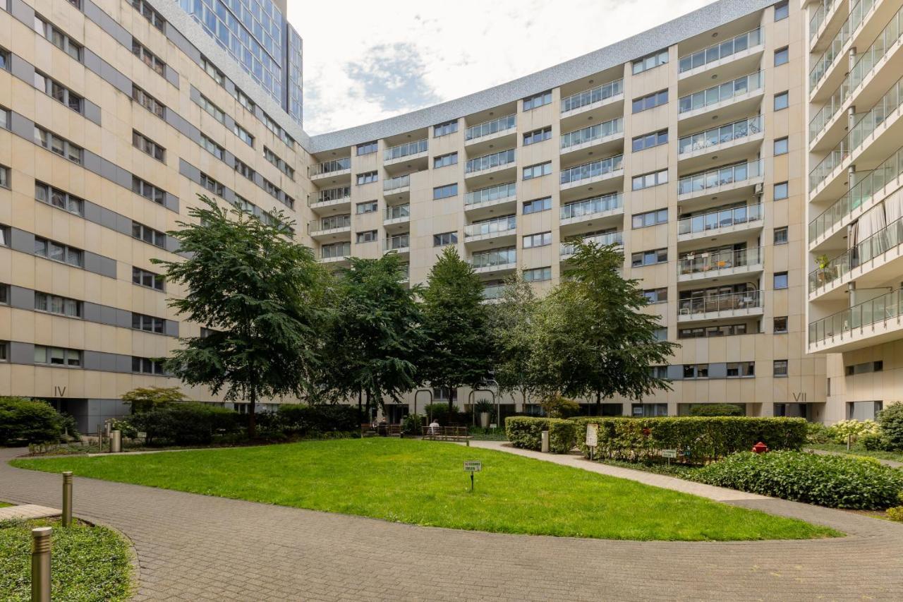 Deluxe Apartment Wronia 45 With Ac, Parking & Balcony By Renters Prestige Warsaw Ngoại thất bức ảnh