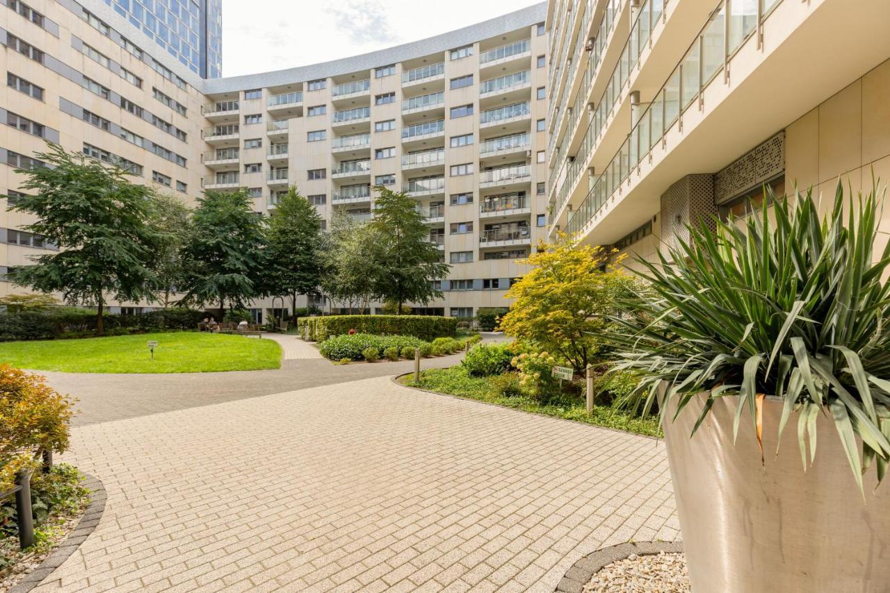 Deluxe Apartment Wronia 45 With Ac, Parking & Balcony By Renters Prestige Warsaw Ngoại thất bức ảnh